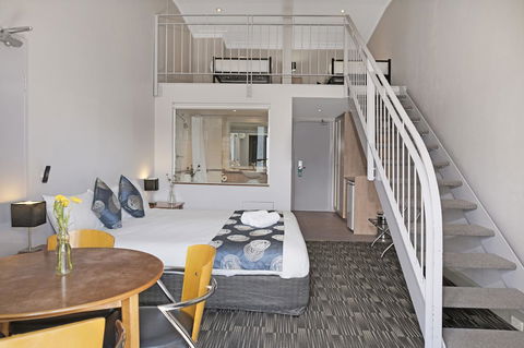 Banjo Paterson Inn - Sydney Tourism 2