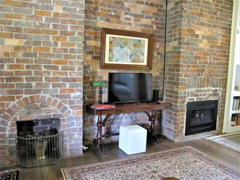 Apple Tree Cottage - Sydney Tourism 16