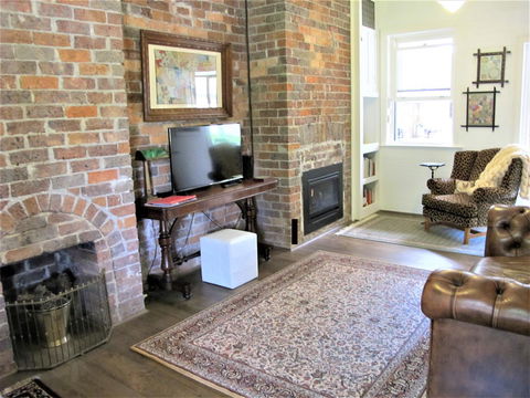 Apple Tree Cottage - Sydney Tourism 17
