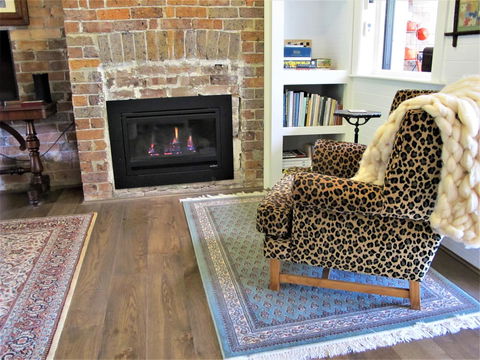 Apple Tree Cottage - Sydney Tourism 18
