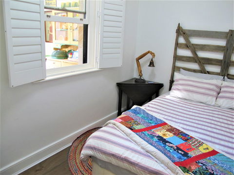 Apple Tree Cottage - Sydney Tourism 11
