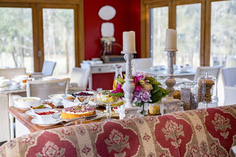 Thistle Hill Guesthouse - Walk To Many Wineries And Restaurants - Sydney Tourism 19