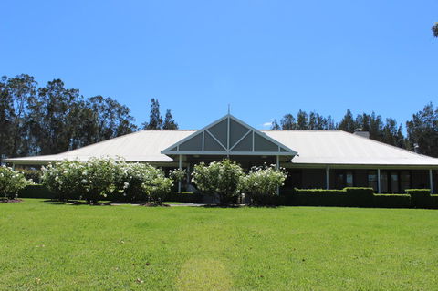 Thistle Hill Guesthouse - Walk To Many Wineries And Restaurants - Sydney Tourism 1
