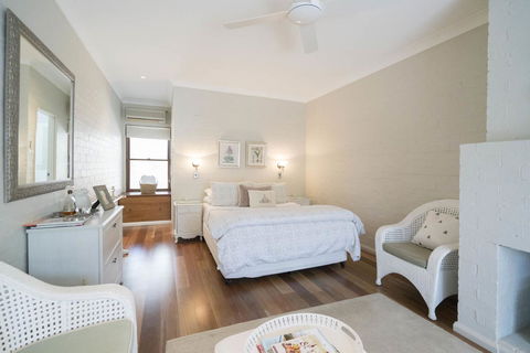 Thistle Hill Guesthouse - Walk To Many Wineries And Restaurants - Sydney Tourism 43