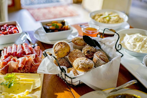 Thistle Hill Guesthouse - Walk To Many Wineries And Restaurants - Sydney Tourism 13