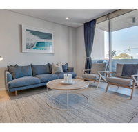 Oceanside Elegance At Superb Home Steps From Sand - Sydney Tourism