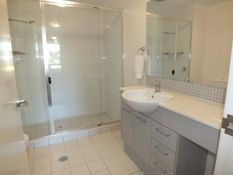 Pacific Marina Apartments - Sydney Tourism 28