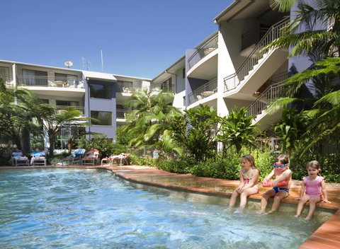 Flynns Beach Resort - Sydney Tourism 0
