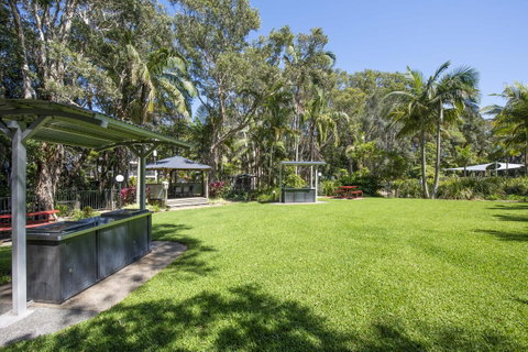 Flynns Beach Resort - Sydney Tourism 9