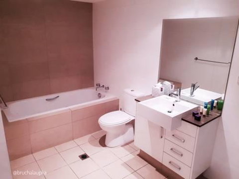 Wentworth Park Apartments - Sydney Tourism 2