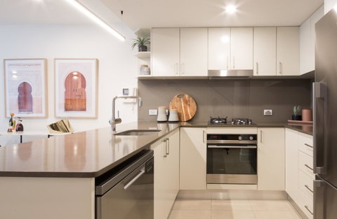 Wentworth Park Apartments - Sydney Tourism 11