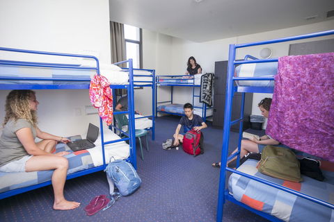 YHA Sydney Central - Sydney Tourism 14