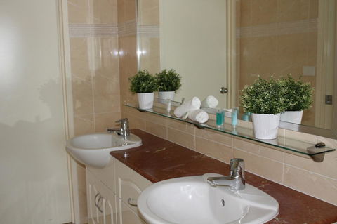 The Boathouse Resort Luxury Apartments - Sydney Tourism 18