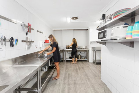 Summer House Sydney City - Formerly Sydney Backpackers - Sydney Tourism 11