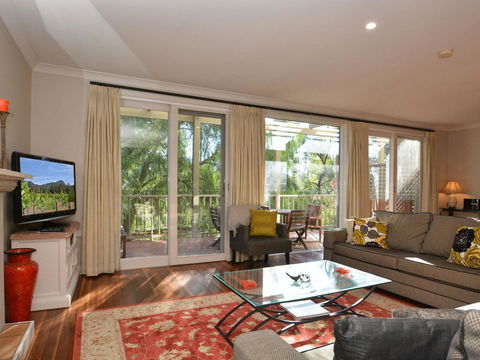 Villa 3br Chianti Villa Located Within Cypress Lakes Resort - Sydney Tourism 19