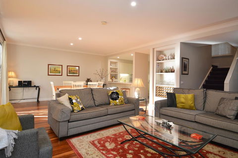 Villa 3br Chianti Villa Located Within Cypress Lakes Resort - Sydney Tourism 2