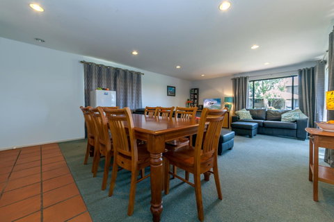 Condo 105 @ Horizons Golf Resort - Salamander Bay NSW - Sydney Tourism 18