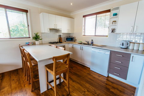Sunbaker Pet Friendly Awards Finalist 4 Mins Walk To Culburra Beach - Sydney Tourism 15