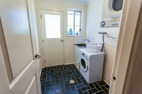 Sunbaker Pet Friendly Awards Finalist 4 Mins Walk To Culburra Beach - Sydney Tourism 27