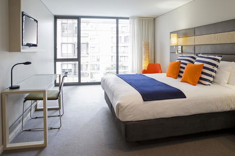 Novotel Newcastle Beach - Sydney Tourism 9