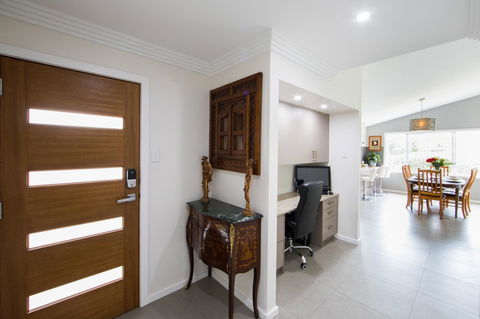 Armidale Cottage - House 2 - Sydney Tourism 7