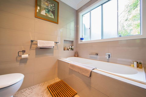 Armidale Cottage - House 2 - Sydney Tourism 28