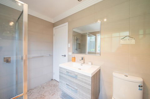 Armidale Cottage - House 2 - Sydney Tourism 29