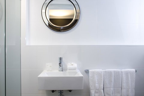 Hotel Challis Potts Point - Sydney Tourism 7