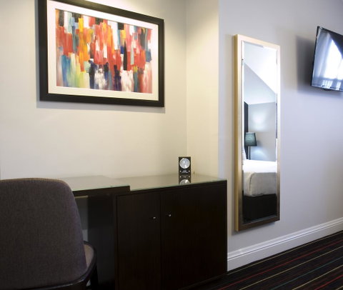 Hotel Challis Potts Point - Sydney Tourism 28