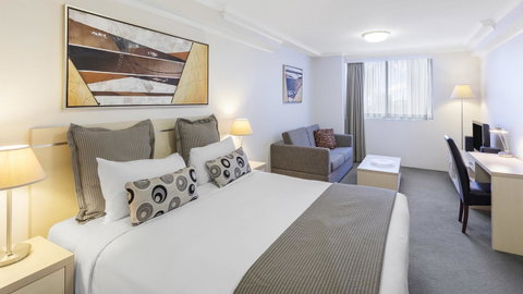 Oaks Sydney Castlereagh Suites - Sydney Tourism 6