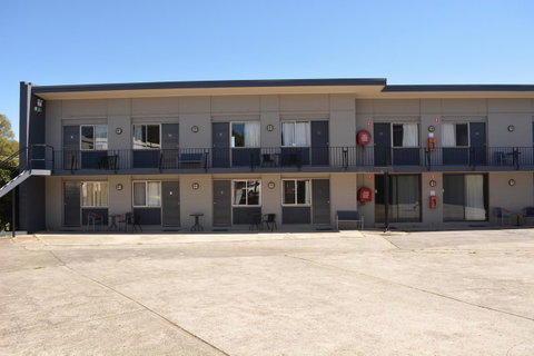 Commercial Hotel Motel Lithgow - Sydney Tourism 0