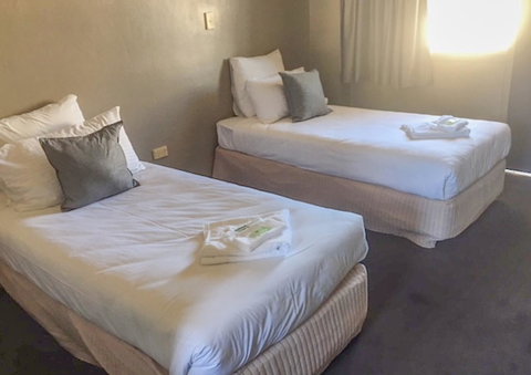 Commercial Hotel Motel Lithgow - Sydney Tourism 29
