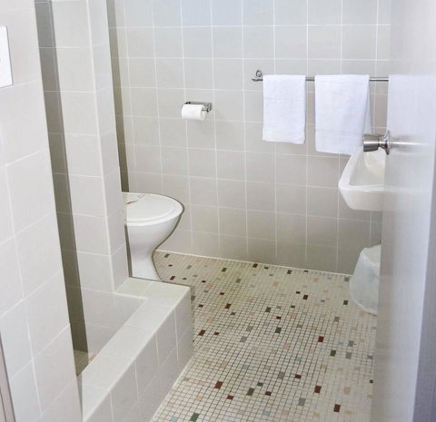 Commercial Hotel Motel Lithgow - Sydney Tourism 16