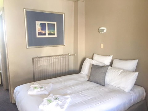 Commercial Hotel Motel Lithgow - Sydney Tourism 17