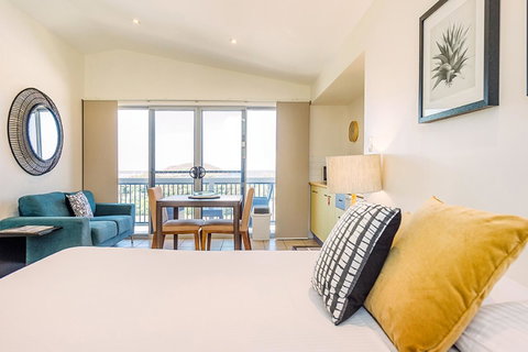 The Observatory Self Contained Apartments - Sydney Tourism 13