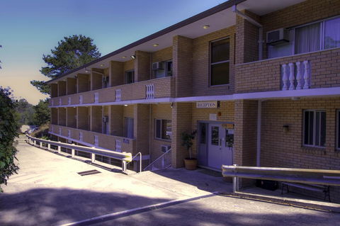 Rest Easy Motel - Sydney Tourism 21