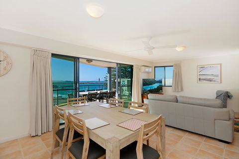 The Cove Yamba - Sydney Tourism 12