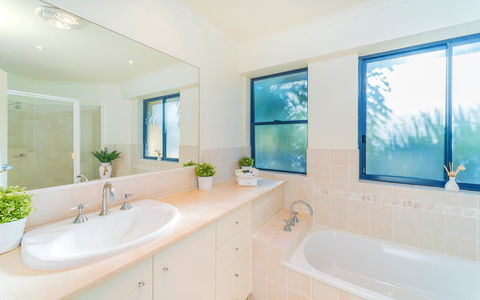 The Cove Yamba - Sydney Tourism 16