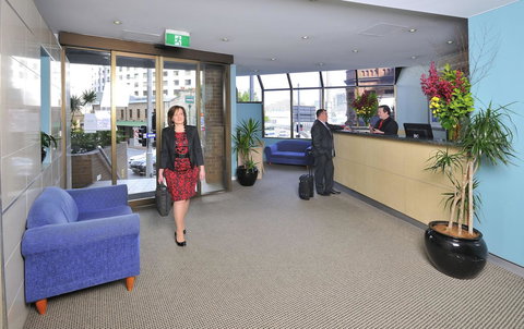 Metro Apartments On Darling Harbour - Sydney Tourism 2