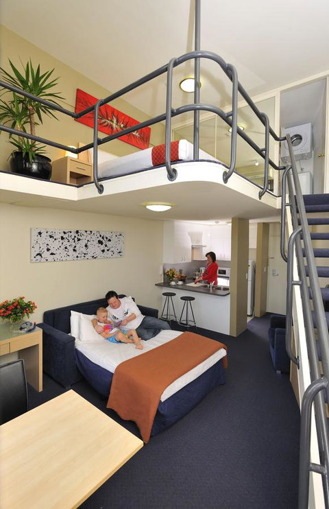 Metro Apartments On Darling Harbour - Sydney Tourism 1