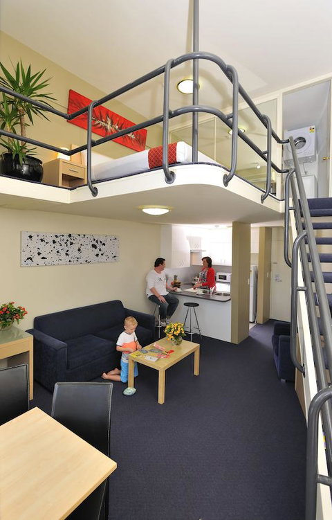 Metro Apartments On Darling Harbour - Sydney Tourism 4