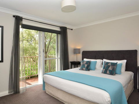 Villa 3br Margarita Villa Located Within Cypress Lakes Resort - Sydney Tourism 3
