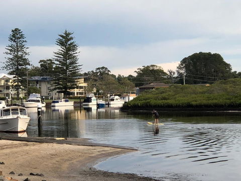 Boathouse Resort (Water Front) - Sydney Tourism 25