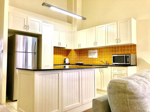 Boathouse Resort (Water Front) - Sydney Tourism 20