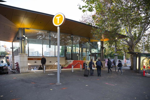 Royal Exhibition Hotel - Sydney Tourism 25