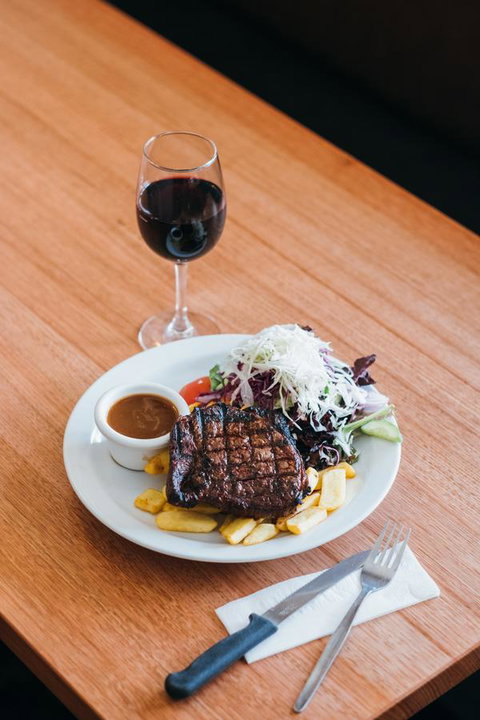 Royal Exhibition Hotel - Sydney Tourism 9