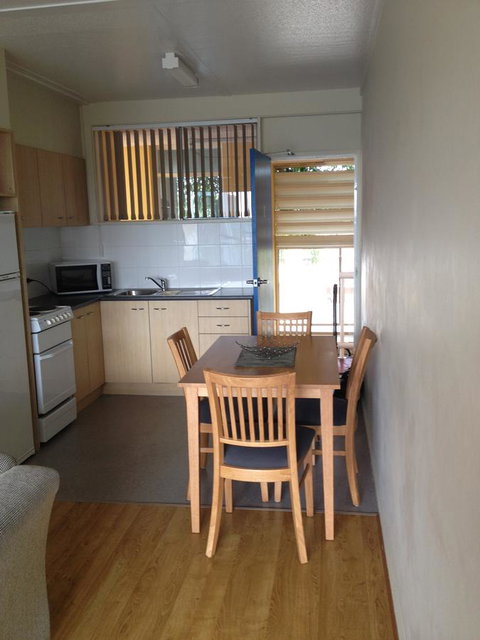 Waterview Apartments - Sydney Tourism 4