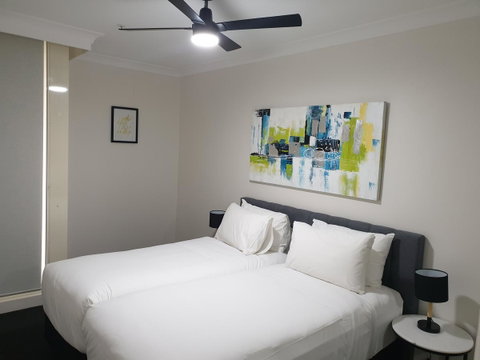 Liv Apartments Haymarket - Sydney Tourism 3