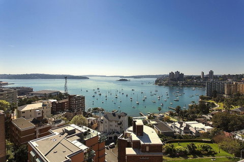 Macleay Hotel - Sydney Tourism 21