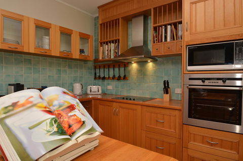 JE Guesthouse, Central To All The Hunter Valley Has To Offer - Sydney Tourism 14